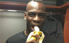 les-footeux-pla-biscitent-la-banane-photo.jpg