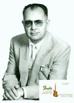 Une image contenant Visage humain, habits, personne, verres Le contenu généré par l'IA peut être incorrect. Une image contenant Visage humain, habits, personne, verres Le contenu généré par l'IA peut être incorrect.