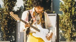 Une image contenant instrument de musique, arbre, guitare, concert Le contenu généré par l'IA peut être incorrect. Une image contenant instrument de musique, arbre, guitare, concert Le contenu généré par l'IA peut être incorrect.