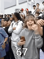 1787400829394.gif