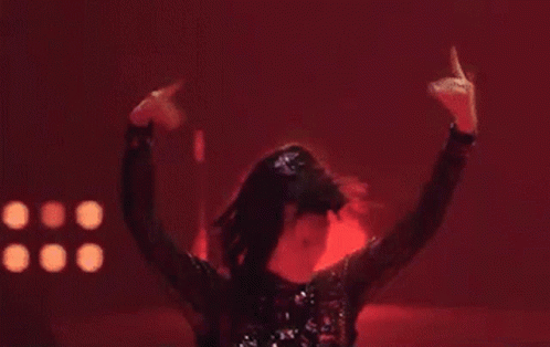 suzuka-nakamoto-baby-metal.gif